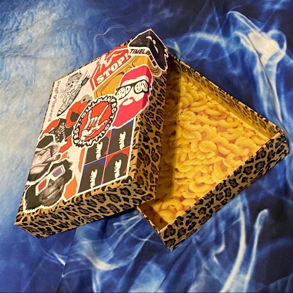 FREE 🔥 Sticker Collage Keepsake Box - Picture 1 of 4